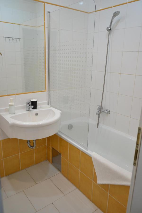 Aladin Praha Otel Dış mekan fotoğraf